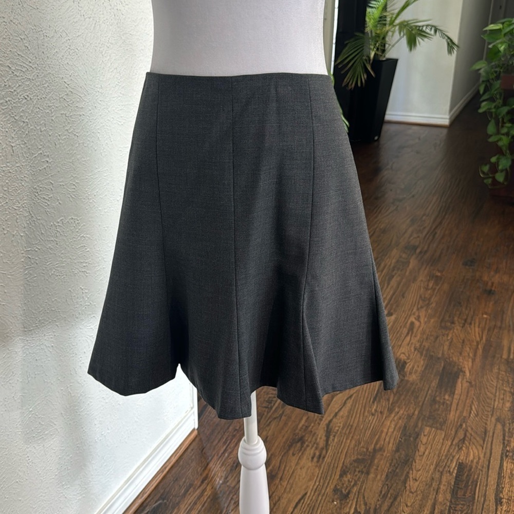 Express Gray Flared Mini Skirt Size 4, Fully Lined
